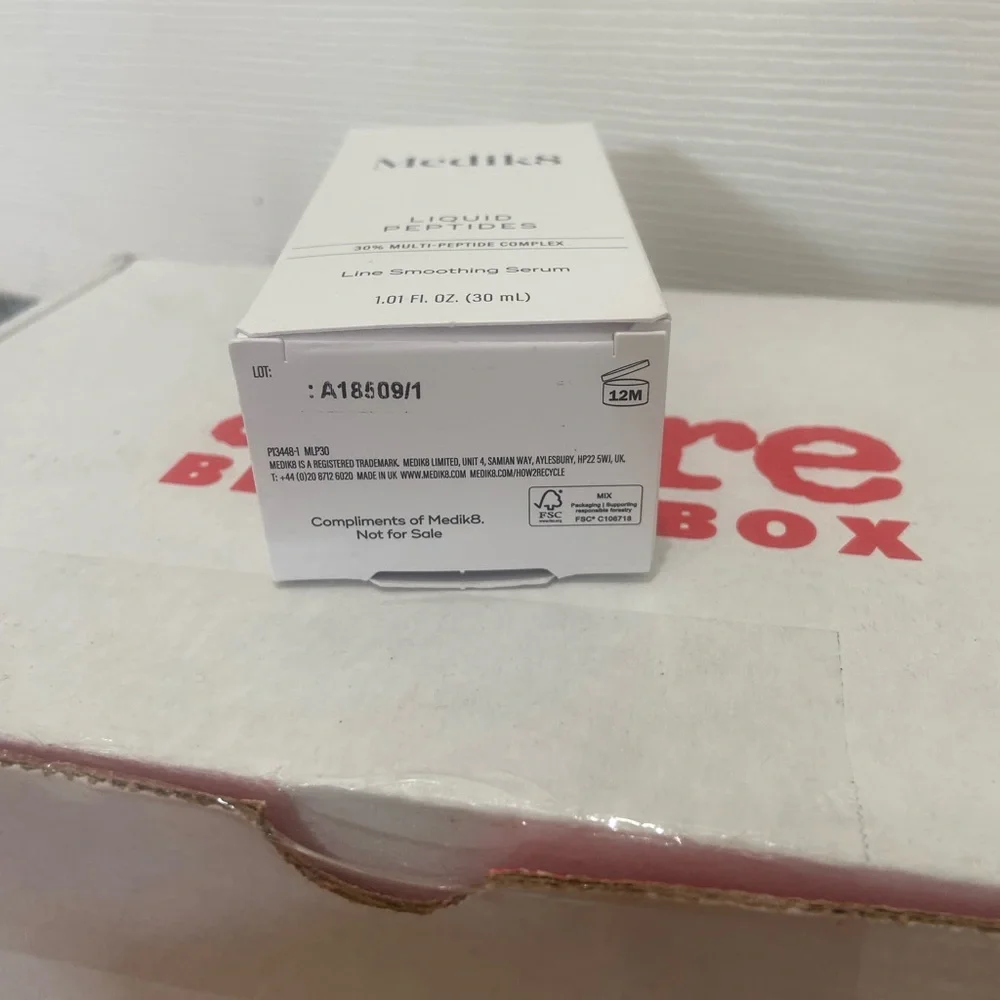 Medik8 Liquid Peptides Line Smoothing Serum NIB